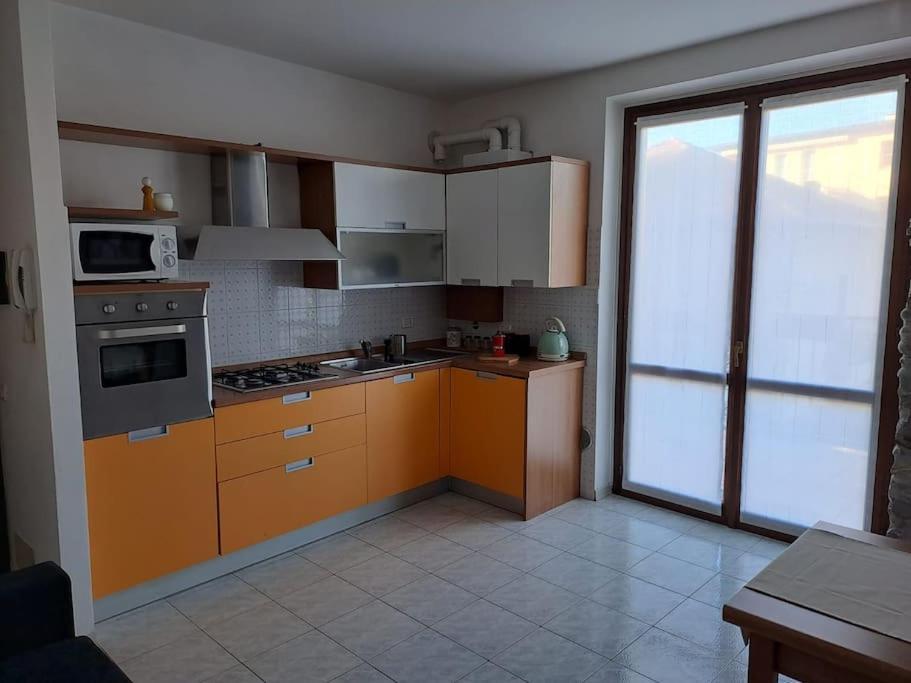 Appartamento Anna Lungo Fiume - Lago Maggiore Sesto Calende Exterior foto